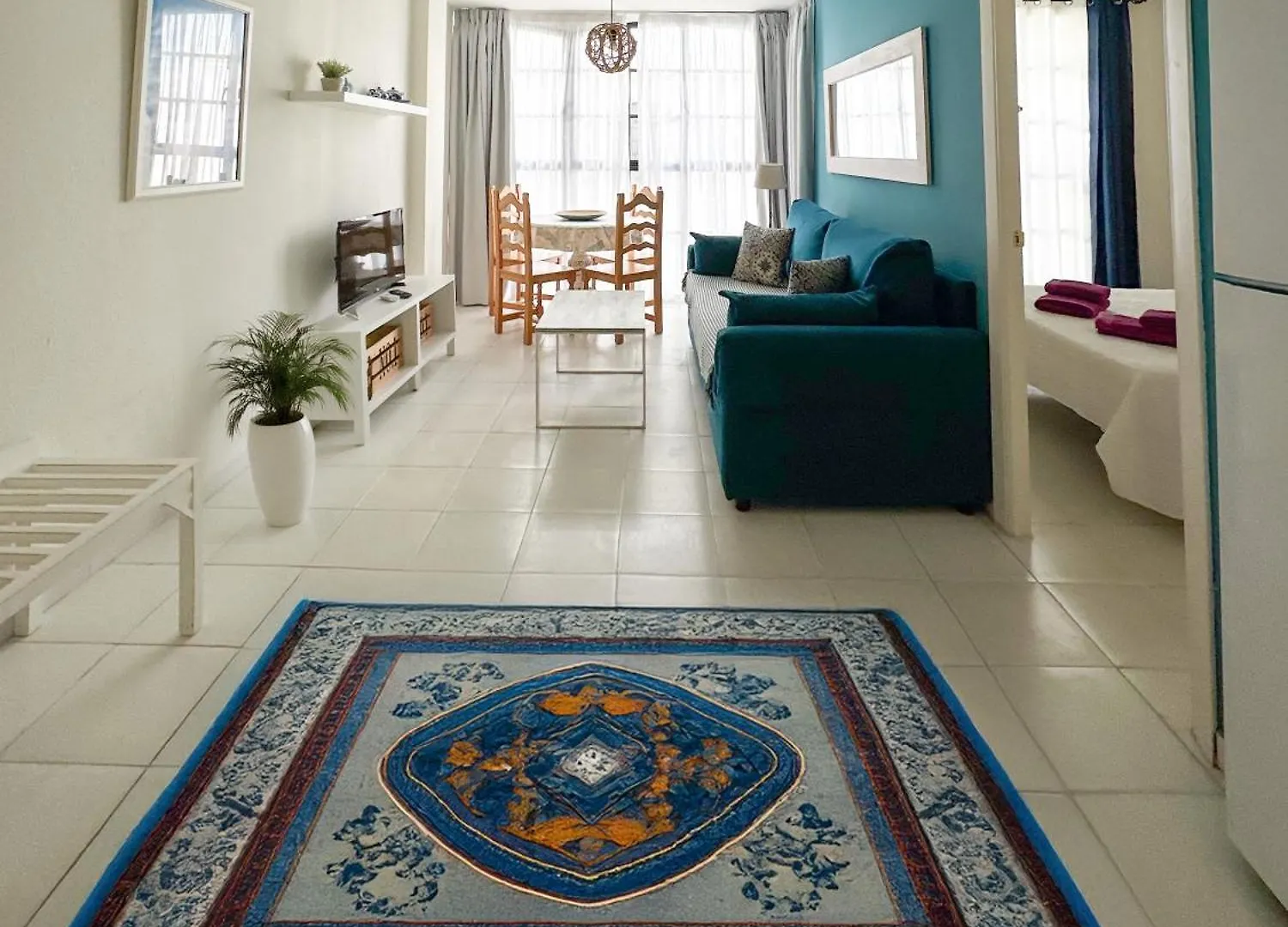 Apartamento Céntrico Frente a la Playa. Estepona Appartement