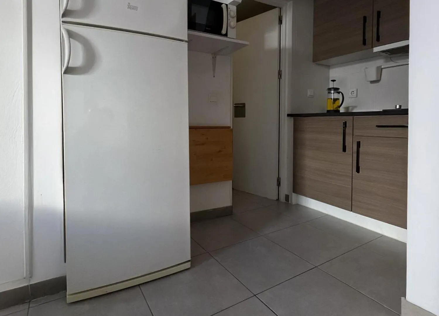 Apartamento Céntrico Frente a la Playa. Estepona